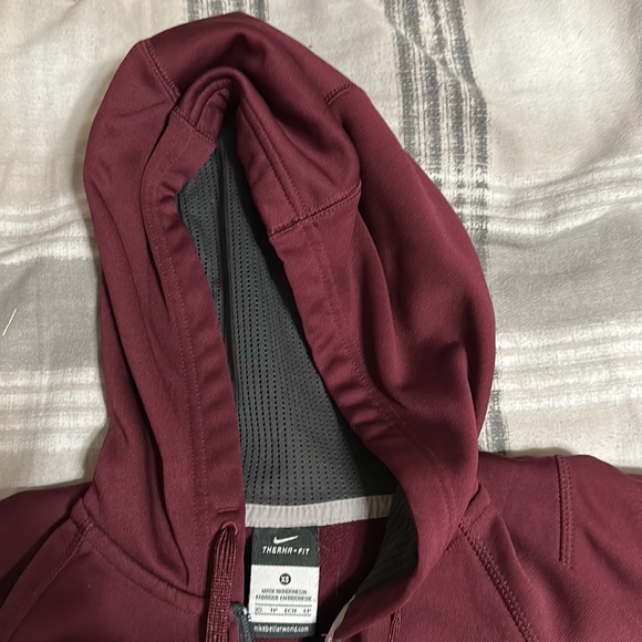 Maroon and Gray full zip Nike jacket - Picture 2 of 5